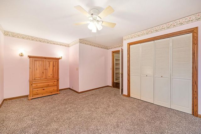 7085 Lakewood Dr, Pollock Pines, CA 95726