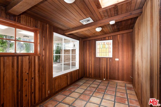 14842 Morrison Street, Sherman Oaks, CA 91403