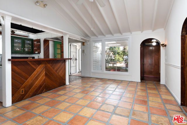 14842 Morrison Street, Sherman Oaks, CA 91403