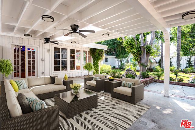 14842 Morrison Street, Sherman Oaks, CA 91403