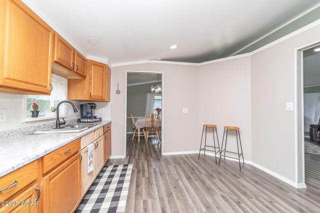 1203 Chateau Court, Findlay, OH 45840