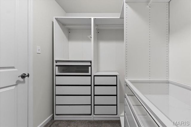 8014 Townes Way, St Louis, MO 63117