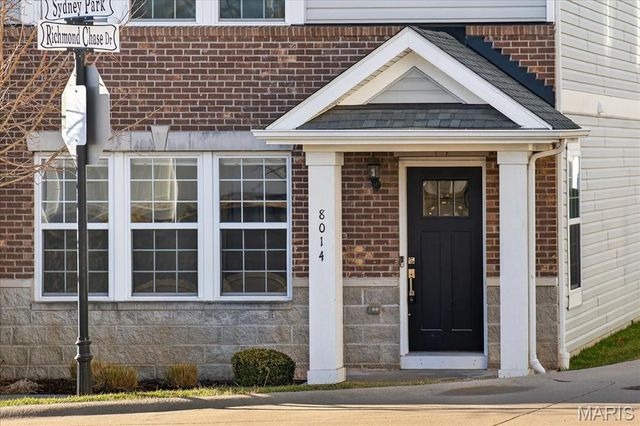 8014 Townes Way, St Louis, MO 63117