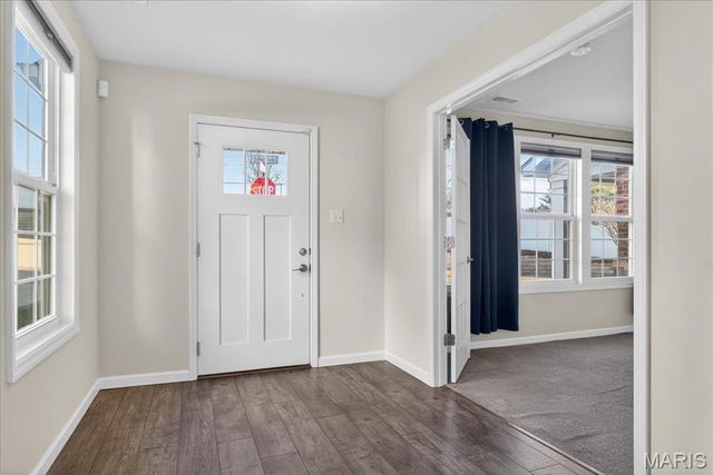 8014 Townes Way, St Louis, MO 63117