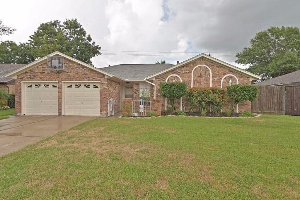 3902 Paulette Drive, Pasadena, TX 77504