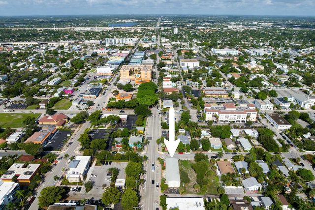 220 Lucerne Avenue 1, Lake Worth Beach, FL 33460