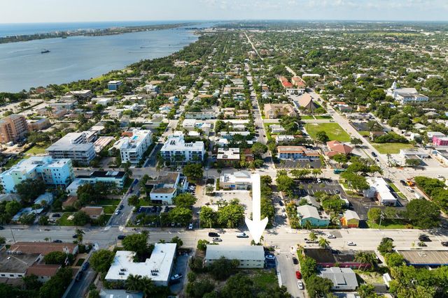 220 Lucerne Avenue 1, Lake Worth Beach, FL 33460