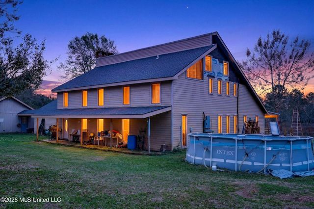 42 Dead End Road, Carriere, MS 39426