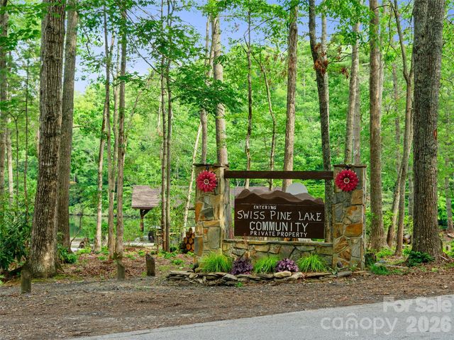 71 Chestnut Hill Road, Spruce Pine, NC 28777