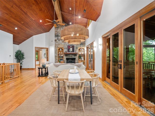 71 Chestnut Hill Road, Spruce Pine, NC 28777