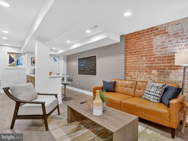 147 RHODE ISLAND AVE NW, Washington, DC 20001