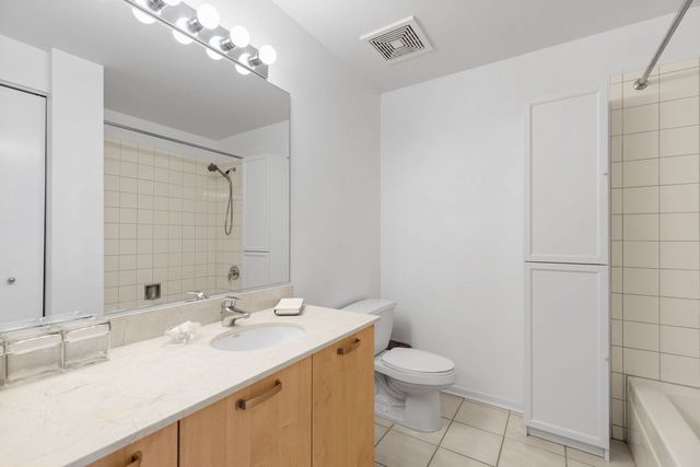 212 E Cullerton Street 603, Chicago, IL 60616