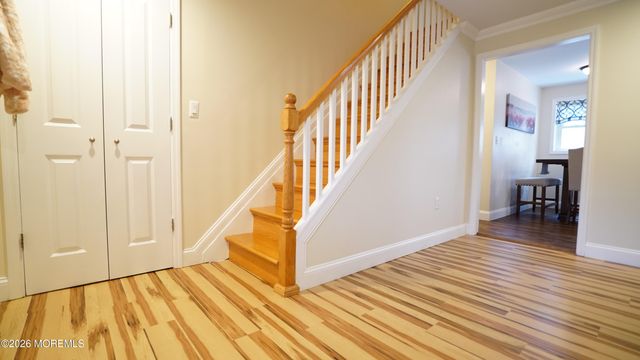 65 Hurleys Lane, Middletown, NJ 07738