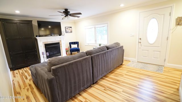 65 Hurleys Lane, Middletown, NJ 07738