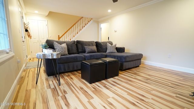 65 Hurleys Lane, Middletown, NJ 07738