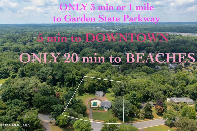 65 Hurleys Lane, Middletown, NJ 07738