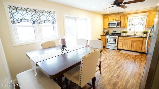 65 Hurleys Lane, Middletown, NJ 07738