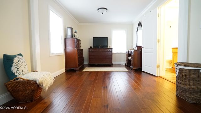 65 Hurleys Lane, Middletown, NJ 07738