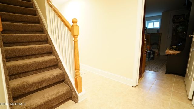 65 Hurleys Lane, Middletown, NJ 07738