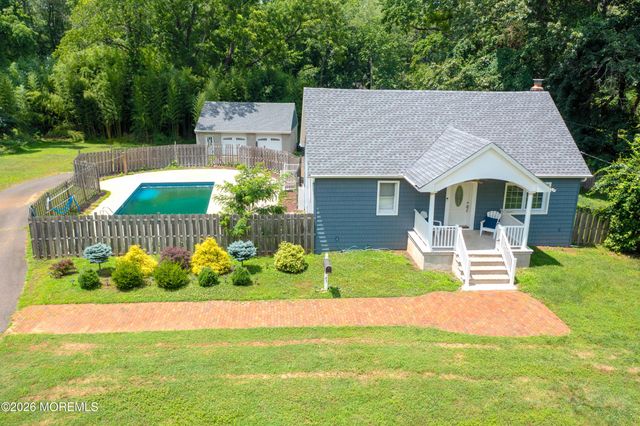 65 Hurleys Lane, Middletown, NJ 07738