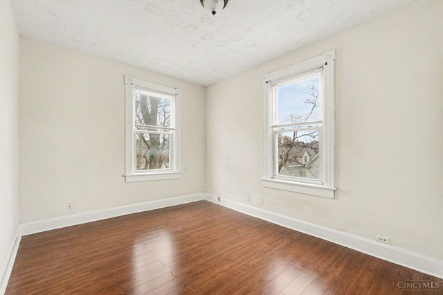 421 Southview Avenue, Cincinnati, OH 45219