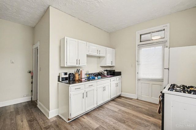 421 Southview Avenue, Cincinnati, OH 45219