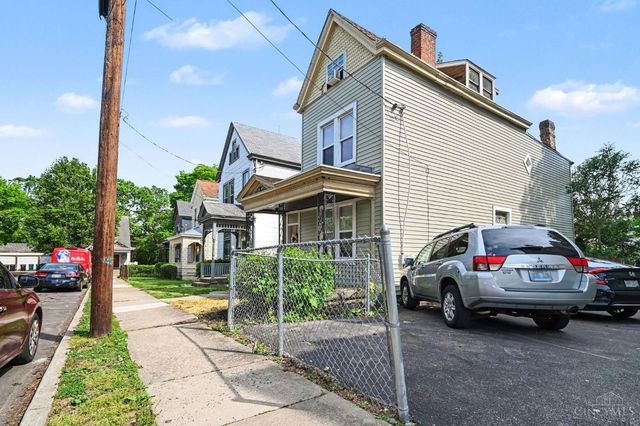 421 Southview Avenue, Cincinnati, OH 45219