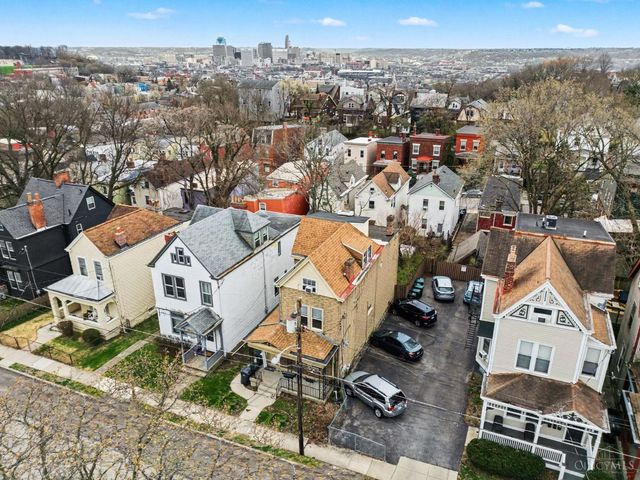 421 Southview Avenue, Cincinnati, OH 45219