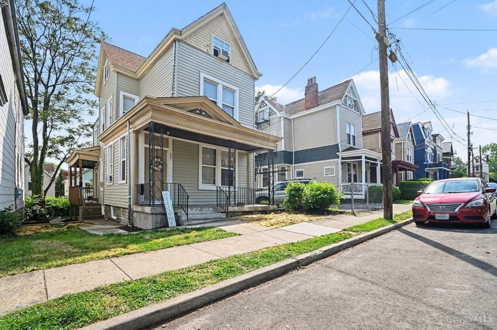 421 Southview Avenue, Cincinnati, OH 45219
