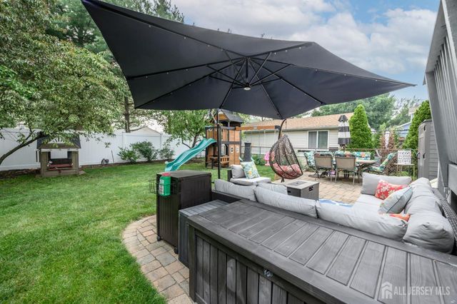 32 Loring Avenue, Edison, NJ 08817