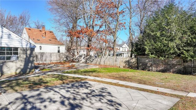 31 Celestia Avenue, Cranston, RI 02920