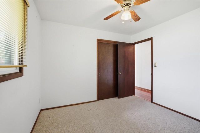 6994 Range Line ROAD, Glendale, WI 53209