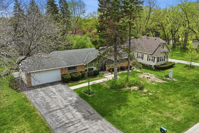 6994 Range Line ROAD, Glendale, WI 53209
