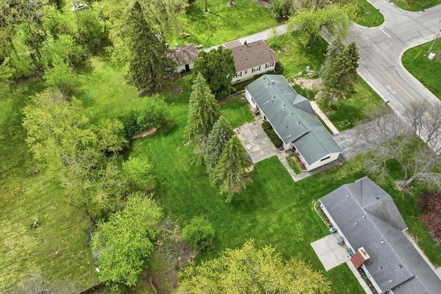 6994 Range Line ROAD, Glendale, WI 53209