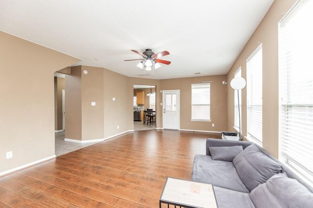 6451 Applewood Forest Dr, Katy, TX 77494