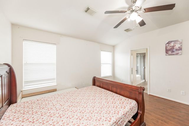 6451 Applewood Forest Dr, Katy, TX 77494