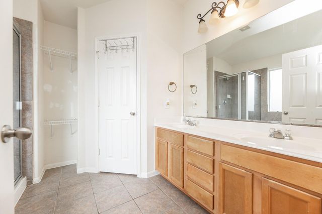 6451 Applewood Forest Dr, Katy, TX 77494