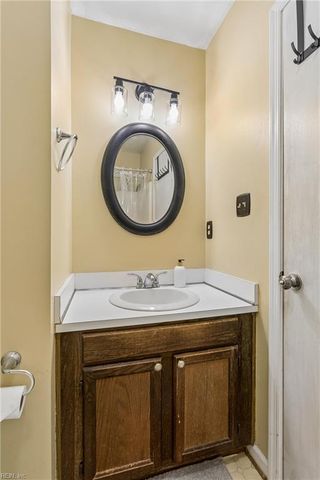 117 Winterset PASS, Williamsburg, VA 23188