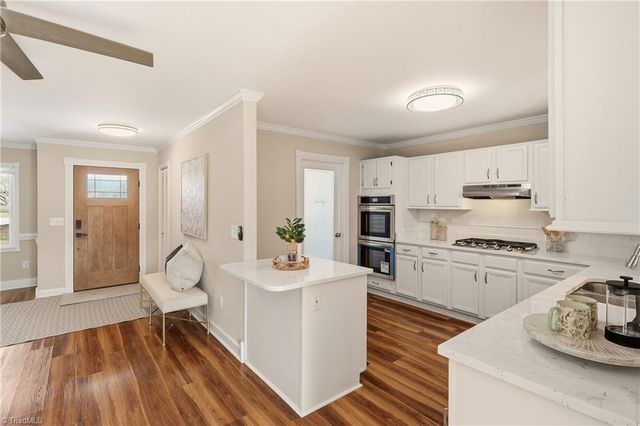 7585 Dubach Road, Summerfield, NC 27358