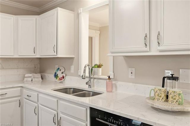 7585 Dubach Road, Summerfield, NC 27358