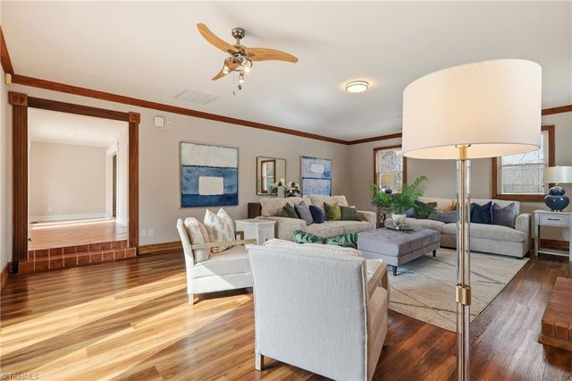 7585 Dubach Road, Summerfield, NC 27358