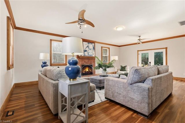 7585 Dubach Road, Summerfield, NC 27358