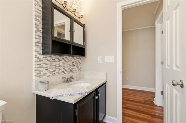 7585 Dubach Road, Summerfield, NC 27358