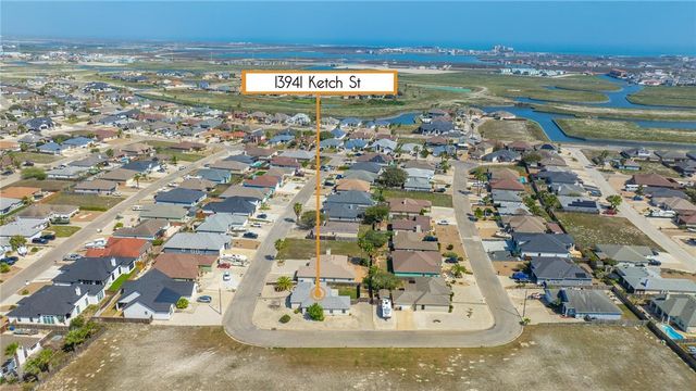 13941 Ketch St, Corpus Christi, TX 78418