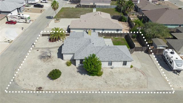 13941 Ketch St, Corpus Christi, TX 78418