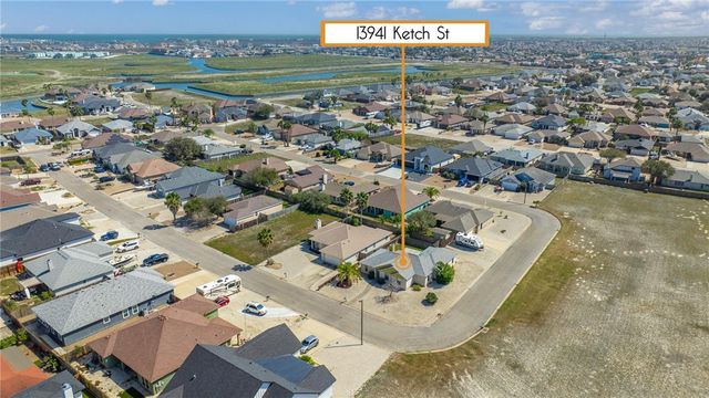 13941 Ketch St, Corpus Christi, TX 78418