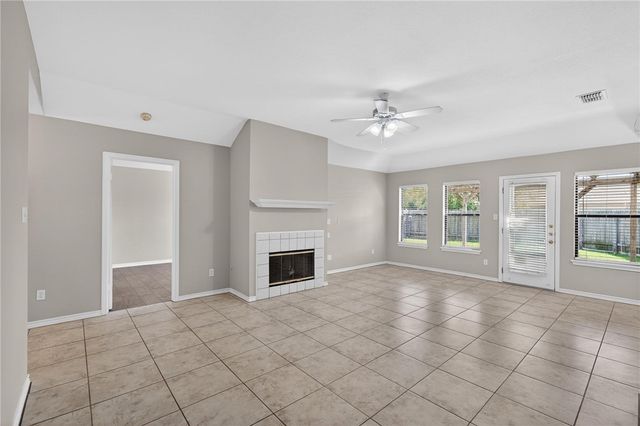 13941 Ketch St, Corpus Christi, TX 78418