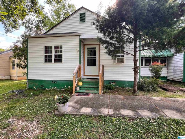 546 CHARLESTON DRIVE, Bessemer, AL 35020