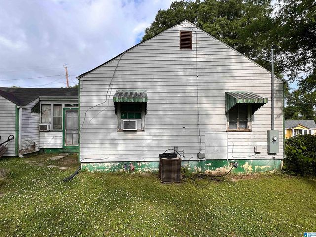 546 CHARLESTON DRIVE, Bessemer, AL 35020