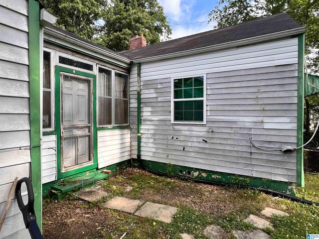 546 CHARLESTON DRIVE, Bessemer, AL 35020